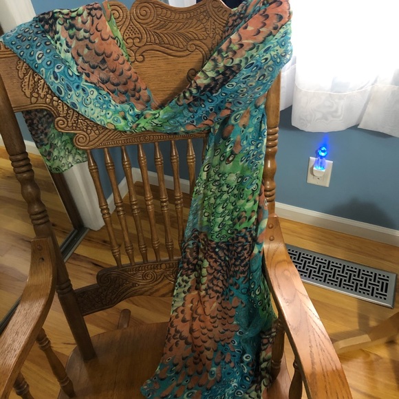 Peacock dress scarf - Picture 3 of 4